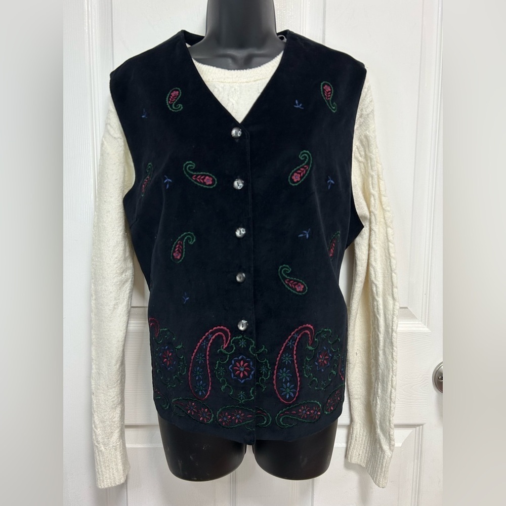 Talbots Black and Cream Embroidered Vest